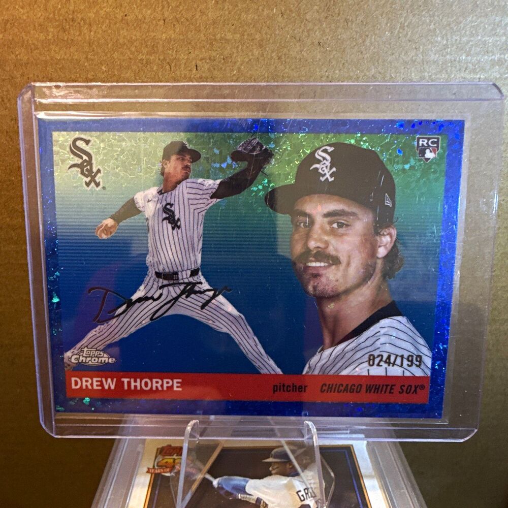 Topps 2025 Chrome Platinum Drew Thorpe RC #372 Blue Mini-Diamond /199 Sox